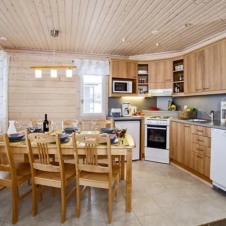 Holiday home Luoman Hirvimoekit